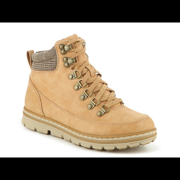 Cliffs Shoes - Cliffs by White Mountain Size 10 Wheat Color Boot